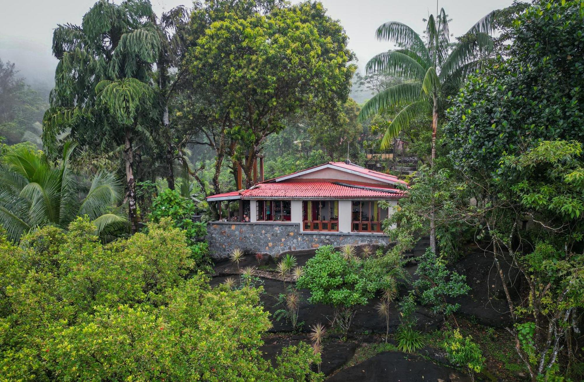 Singharaja Garden Agro Eco Lodge Pelawatta  Luaran gambar